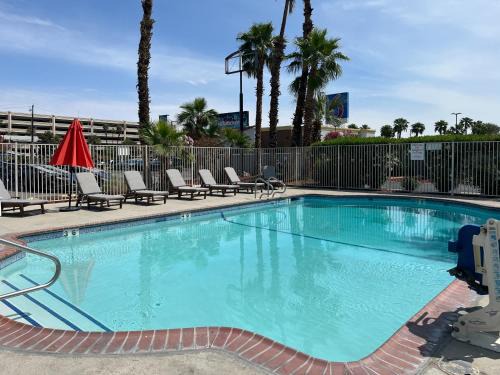 Las Vegas Hotel | Motel 6 Las Vegas, NV - Strip