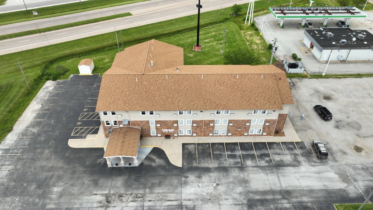 Litchfield Hotel | Motel 6 Litchfield, IL