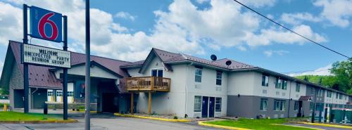 Blodgett Mills Hotel | Motel 6 McGraw, NY - Cortland