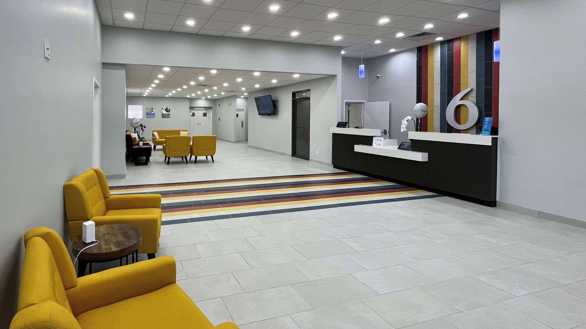 Nacogdoches Hotel | Motel 6 Nacogdoches, TX-SFA University