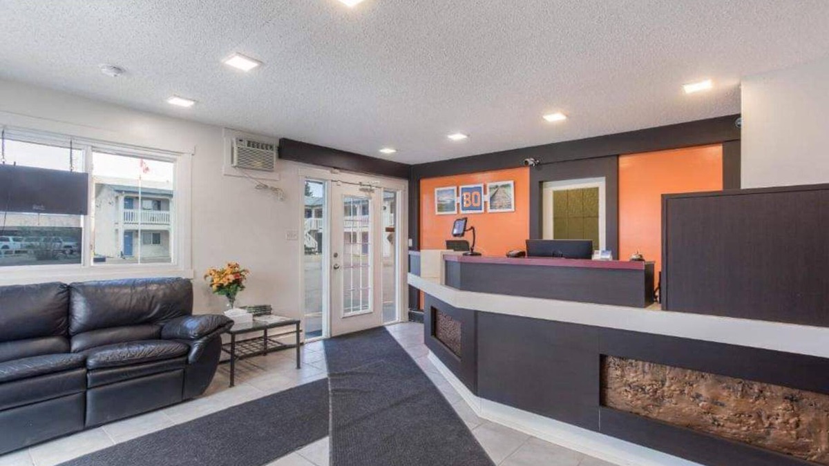 Camrose Hotel | Motel Bo (Camrose)