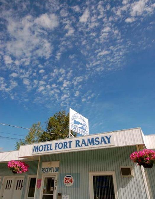 Gaspe Hotel | Motel & Camping Fort Ramsay