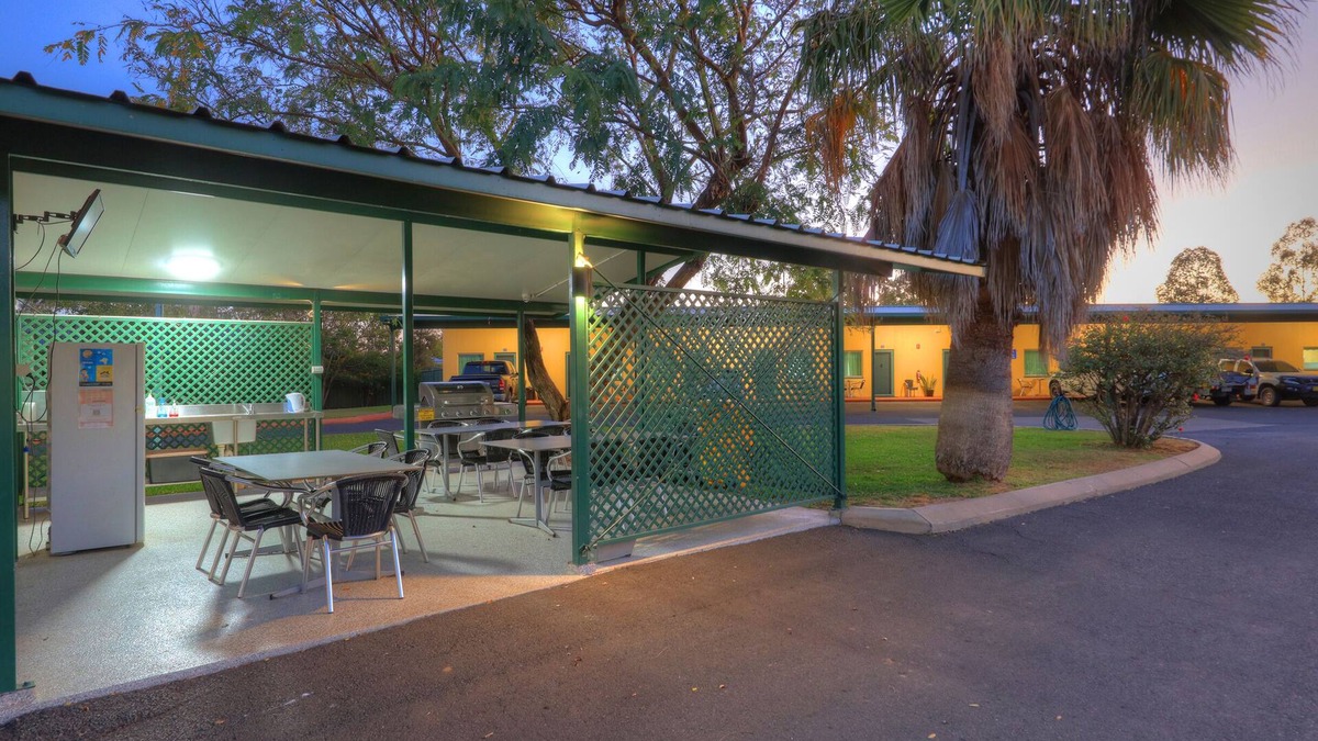 Roma Hotel | Motel Carnarvon