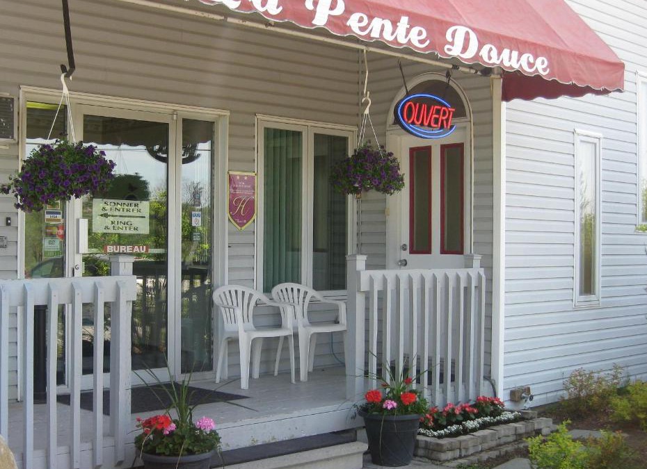 Magog Hotel | Motel de la Pente Douce