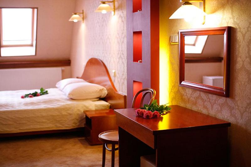 gmina Trojanow Hotel | Motel Delfin **
