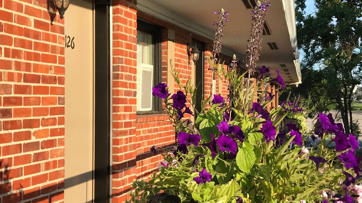 Brossard Hotel | Motel et Appartements du Fleuve