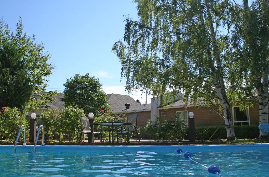 Chandler Hotel | Motel Fraser