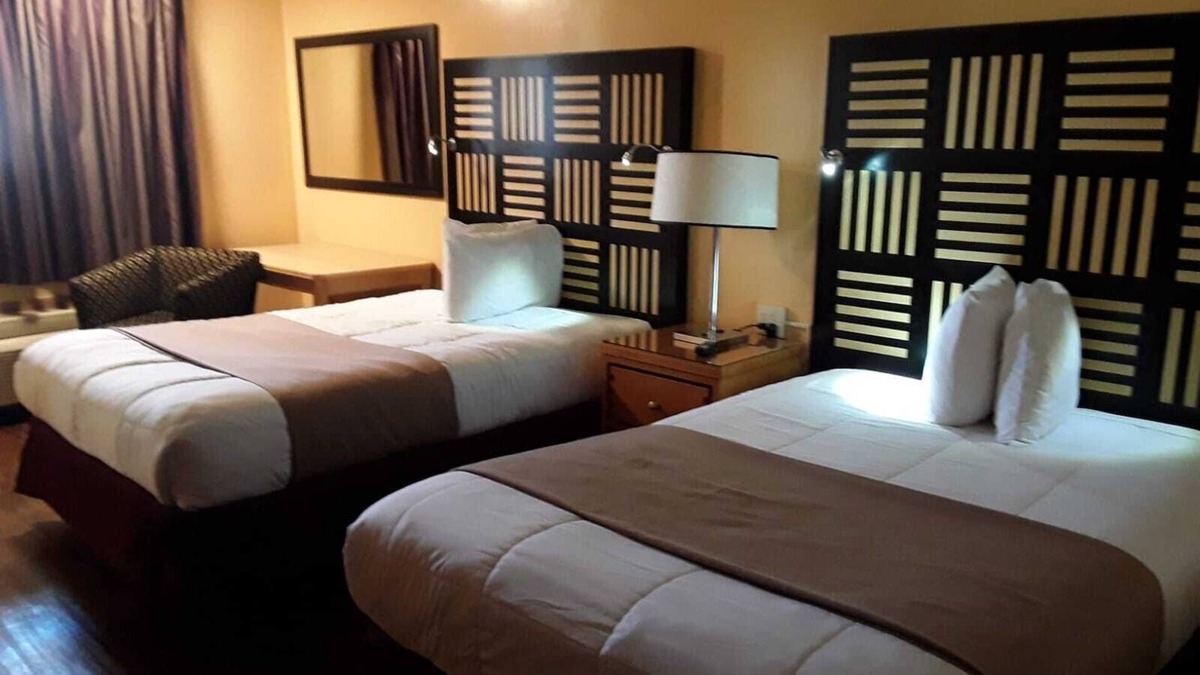 Fairlea Hotel | Motel M Lewisburg