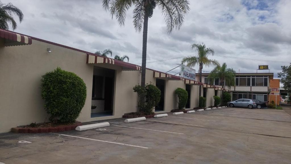 Ipswich Hotel | Motel Monaco