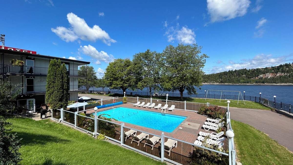 Chicoutimi Hotel | Motel Panoramique
