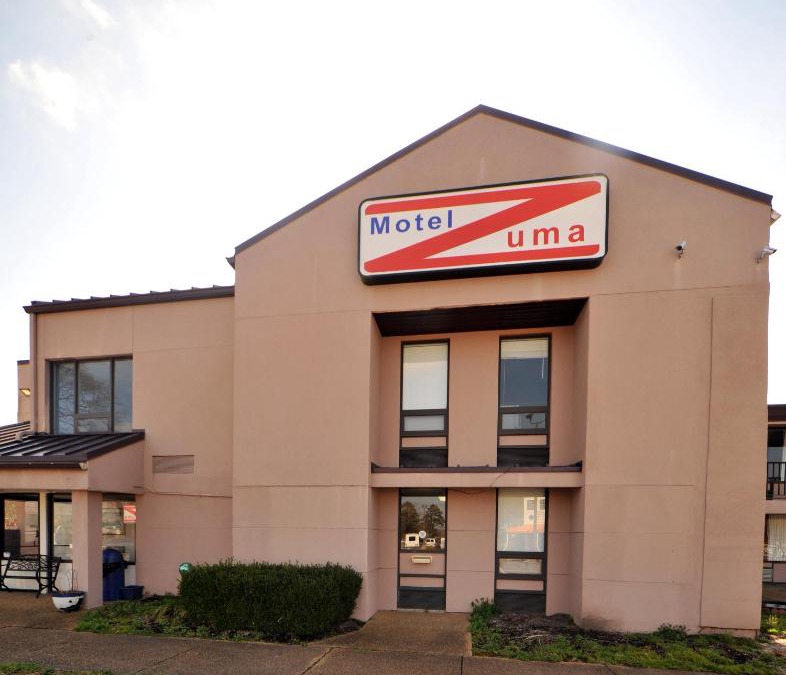 Lightfoot Hotel | Motel Zuma