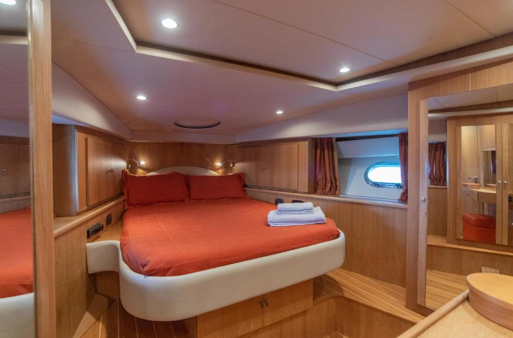 Lavagna Boat Rental | Motor Yacht Andaly