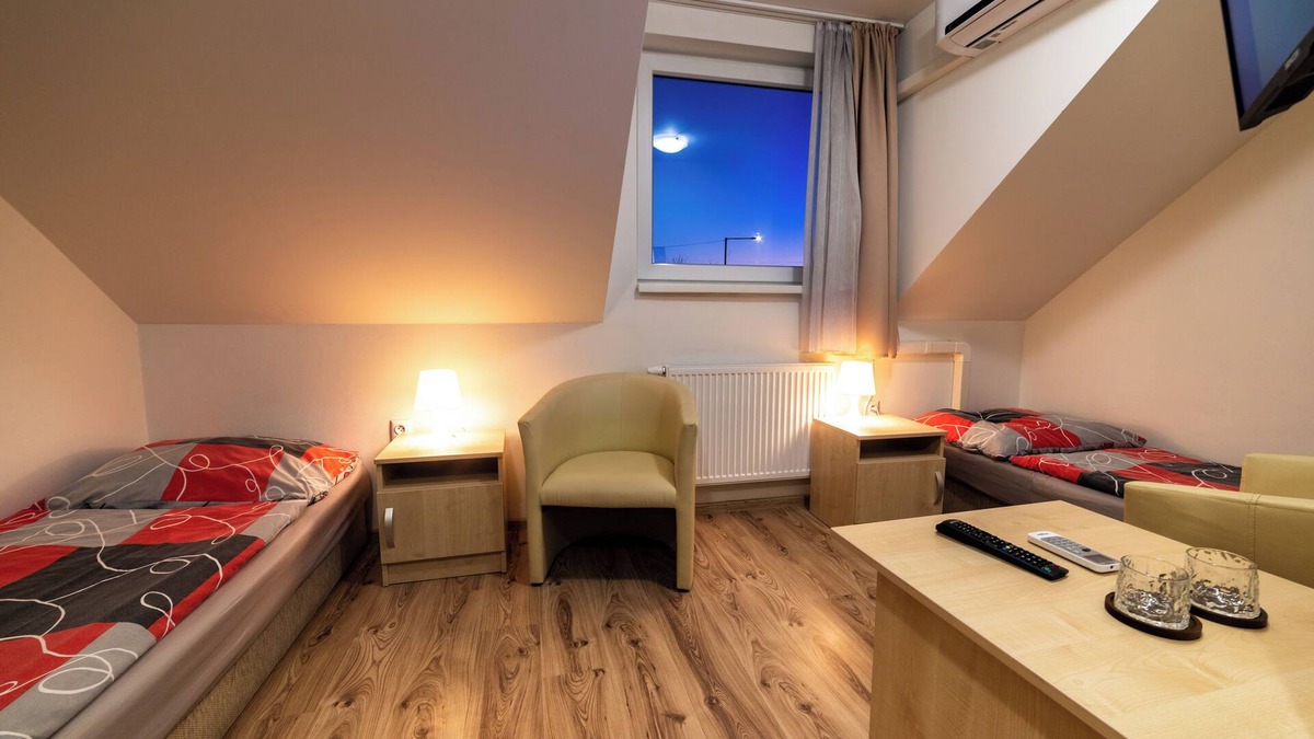 Slovenske Darmoty Hotel | Motorest Lumík