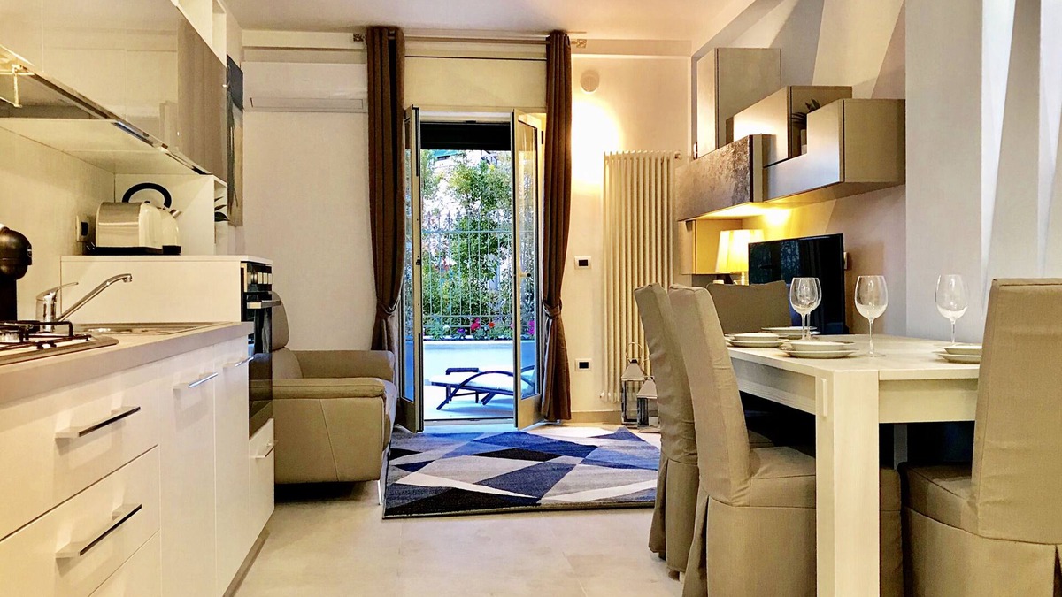 Tropea House | "MOTTOLA APARTMENT" GROUND FLOOR VILLA WITH TERRACE AT 200 MT FROM THE SEA