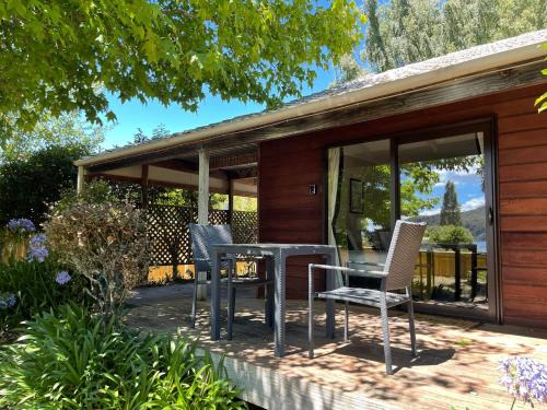 Motuoapa Ski Chalet | Motuoapa Bay Chalets