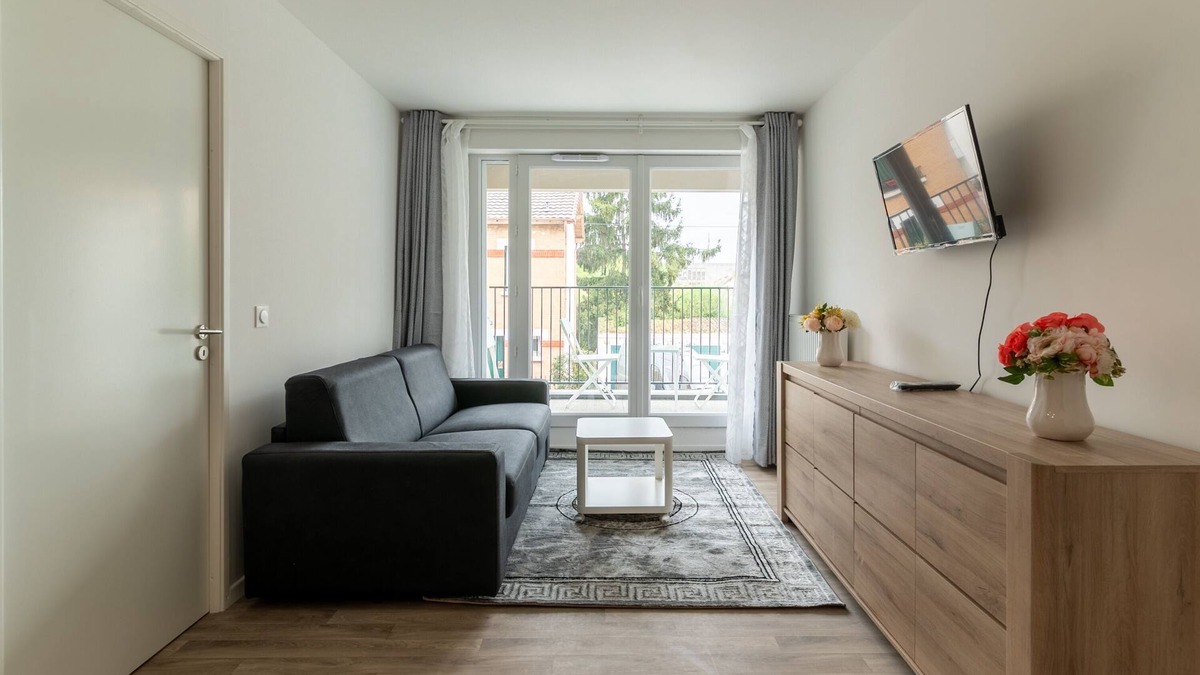 Bondy Apartment | Moulin à Vent Nord - Appt à 20 min de Paris