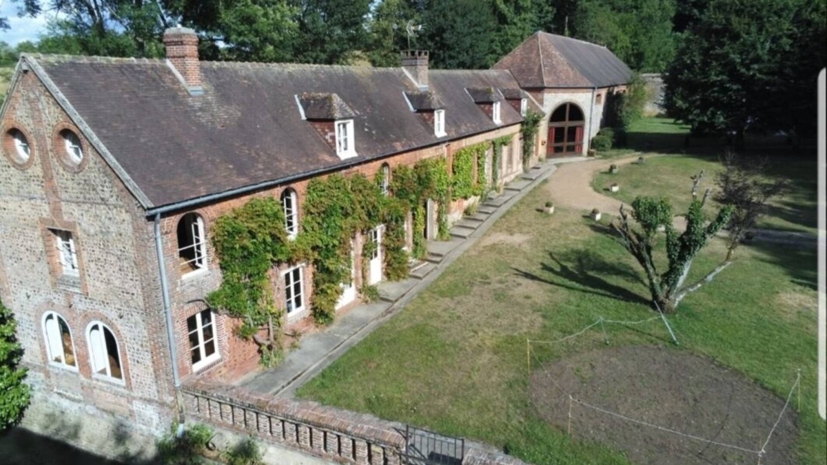Saint-Martin-d'Ecublei House | Moulin du 18 ème 30 people 125 km from Paris