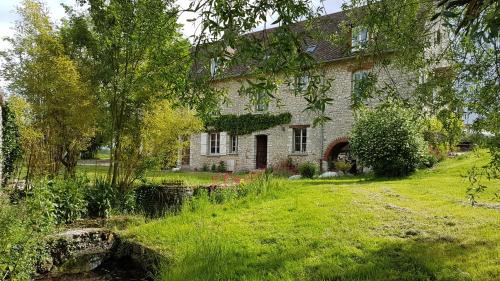 Bazainville Bed & Breakfast | Moulin de Giboudet Chambres d'hôtes
