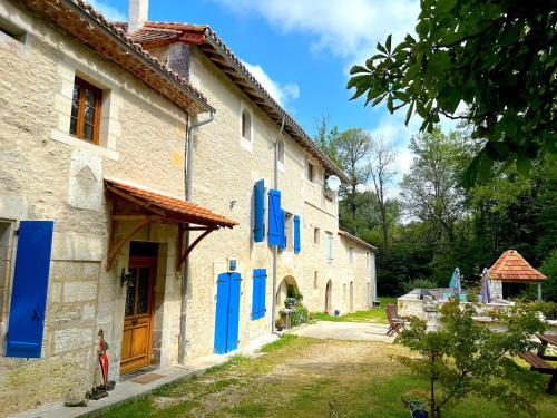 Champagne-et-Fontaine Apartment | Moulin la vergne
