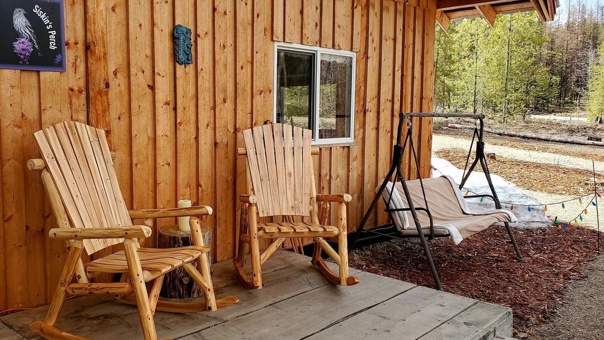 Kootenay Boundary Cottage | Mount Baldy - Song Bird Ranch - Birding Destination