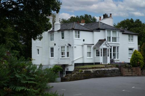 Royal Tunbridge Wells Bed & Breakfast | Mount Edgcumbe