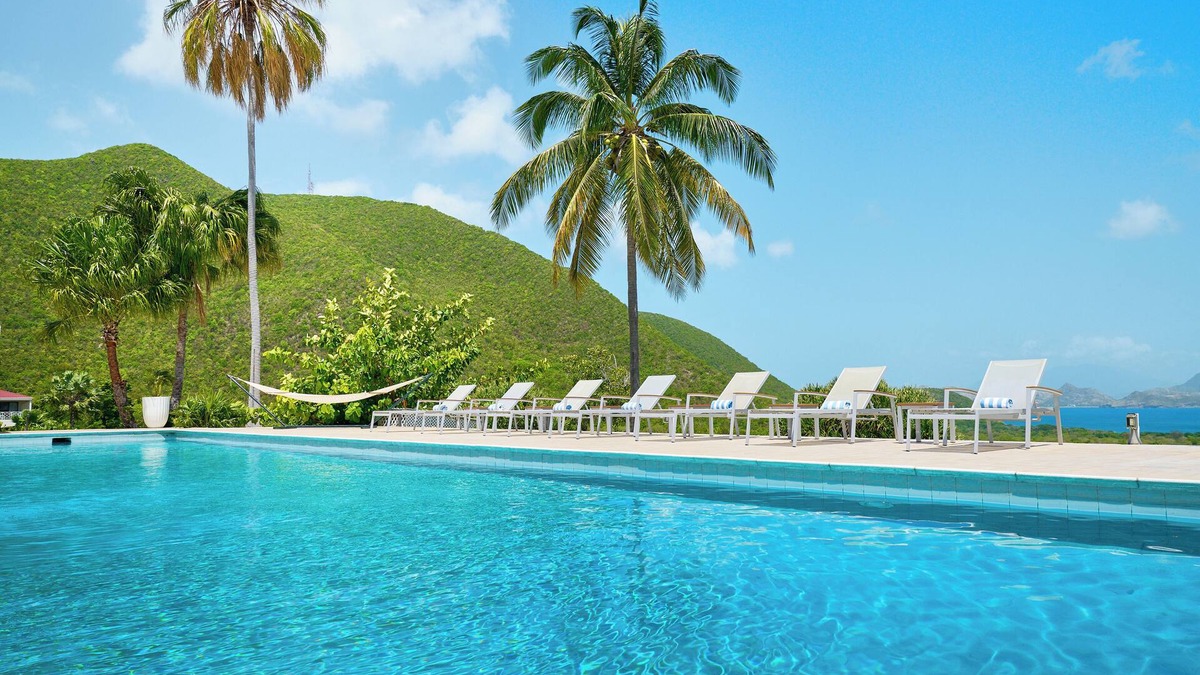 Newcastle Hotel | Mount Nevis Hotel