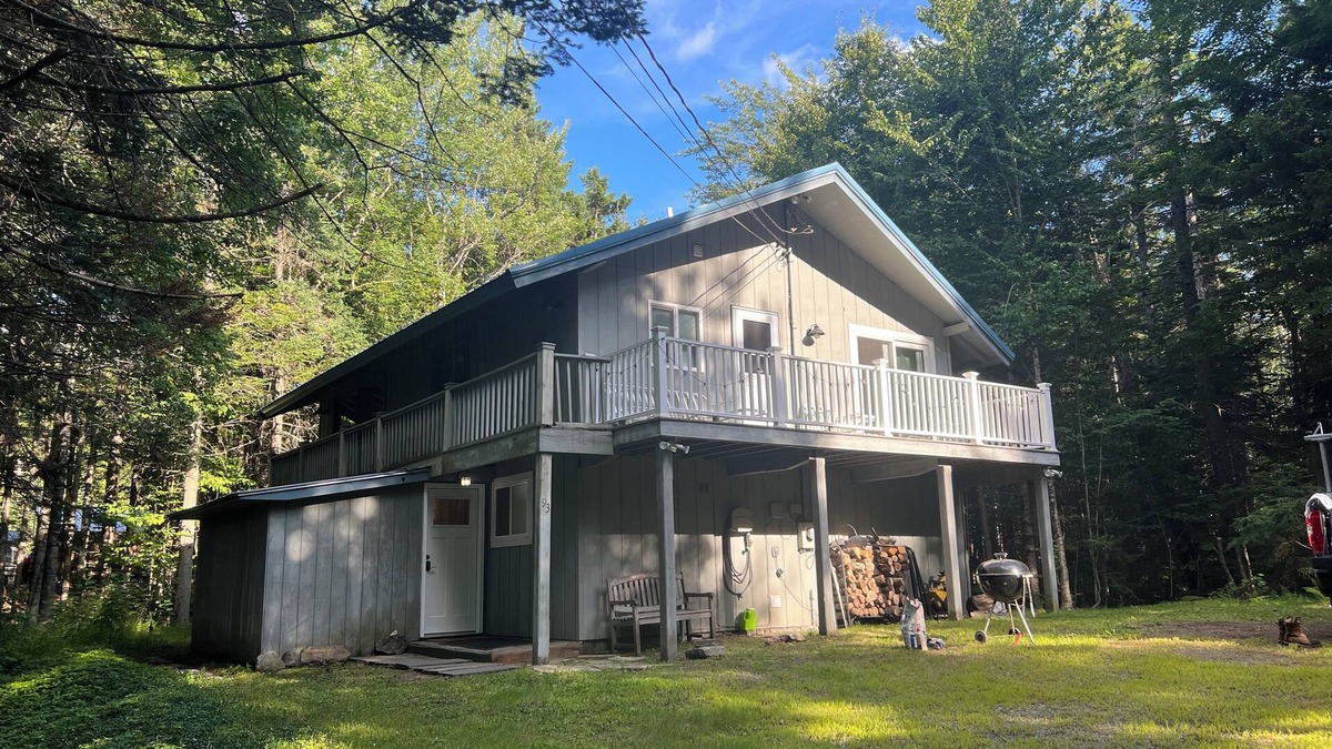 Wilmington Ski Chalet | Mount Snow Vermont - Ski - Snowboard - 6 miles