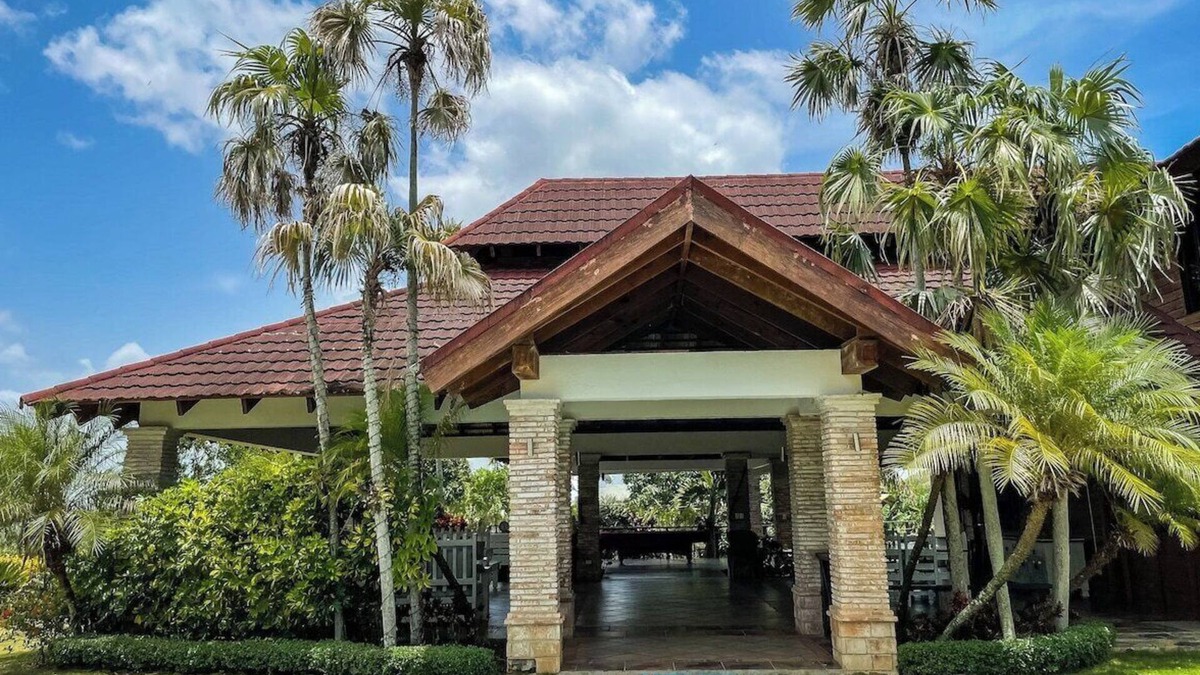 Santiago Province Villa | Mountain * Paradise * Pool * Wi-Fi * Las Charcas *