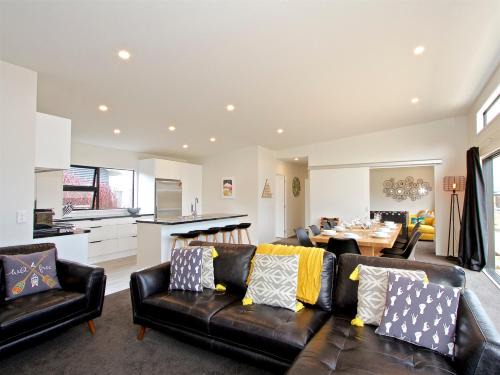 Ohakune House | Mountain Adventure Spa Escape - Ohakune Home