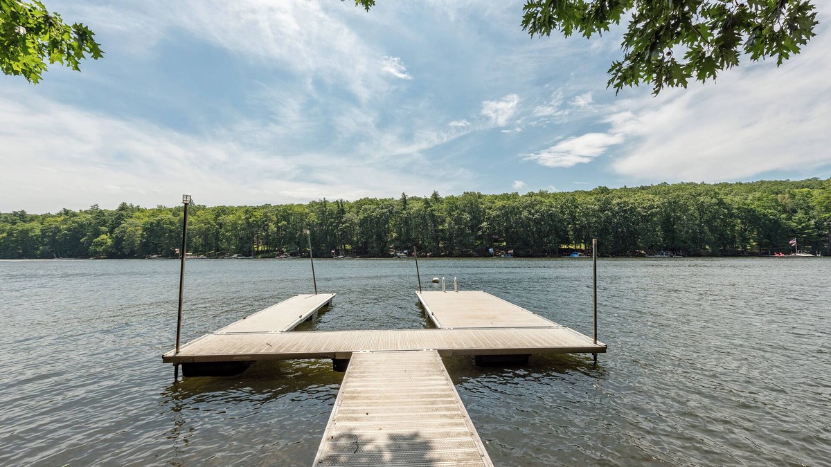 Swanton House | Mountain Air, Lake Days, Fireside Nights
