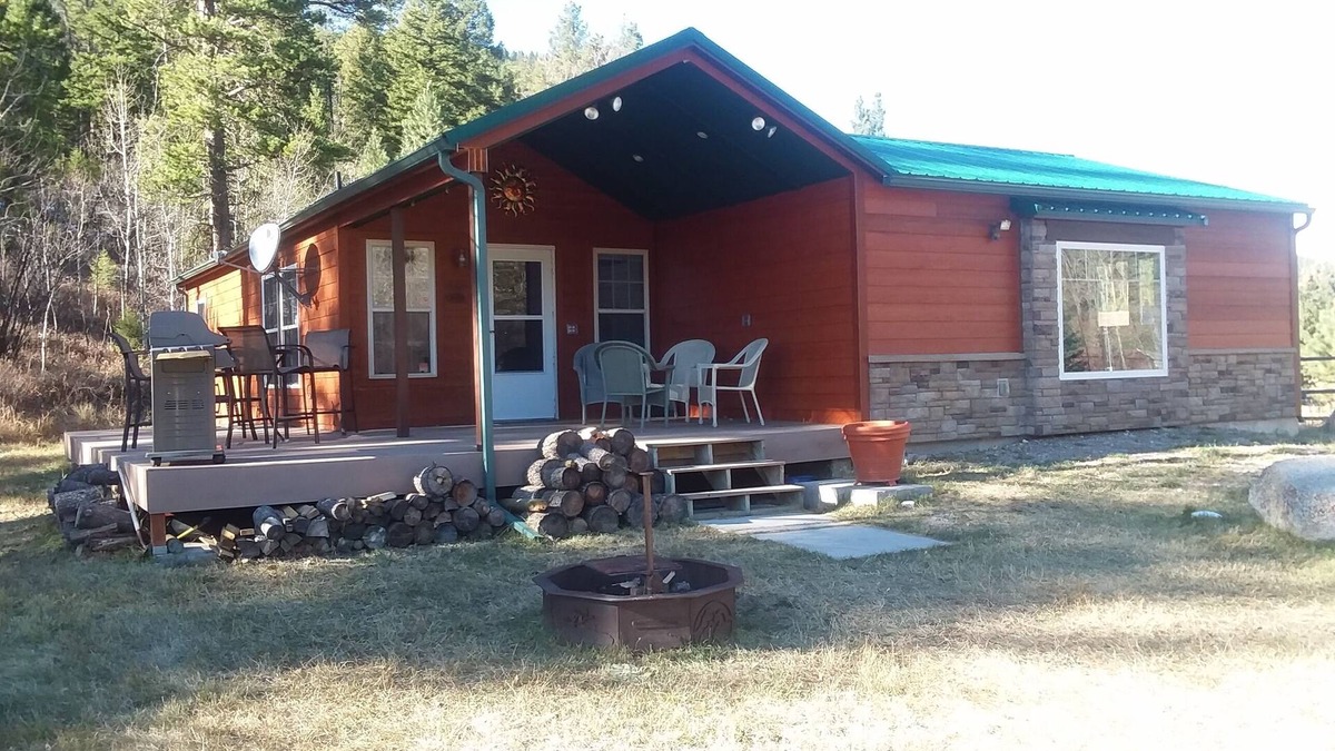 Monarch House | Mountain Cabin Getaway with Numerous Outdoor Recreation Opportunities
