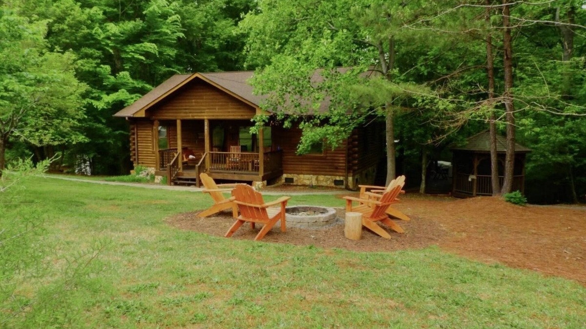 Mount Gilead House | Mountain Cabin, Lake Tillery, Uwharrie National Forest