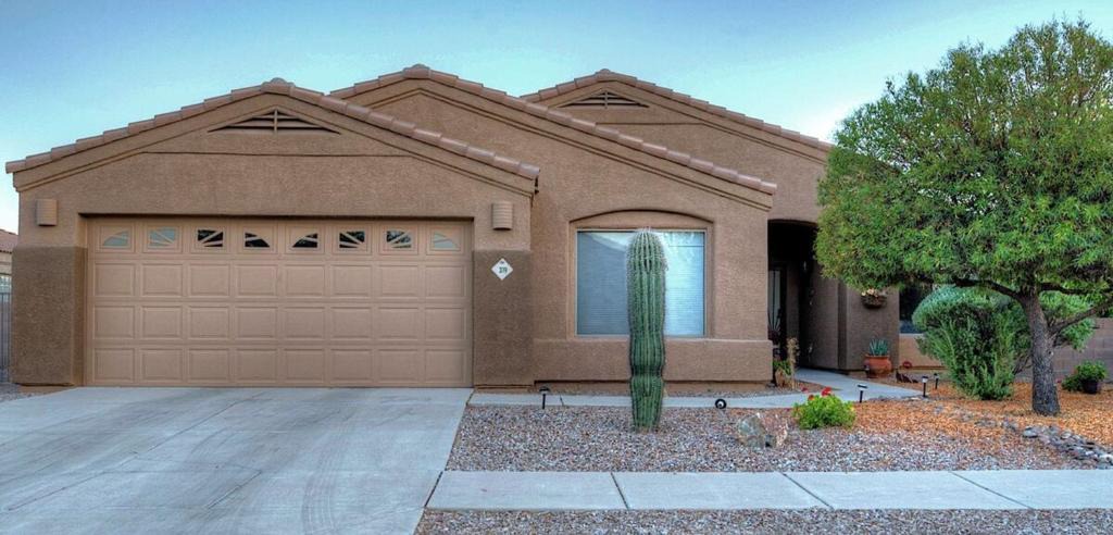 Oro Valley House | Mountain Calling 3BR by Casago
