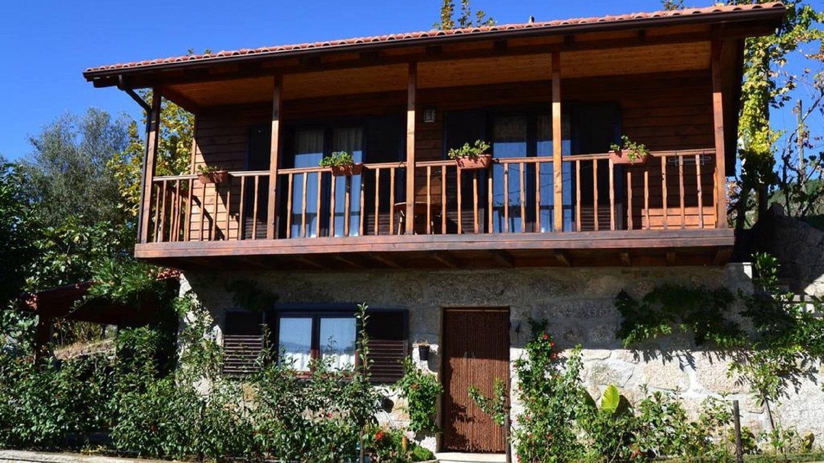 Molares Cottage | MOUNTAIN CHALET - VILLA