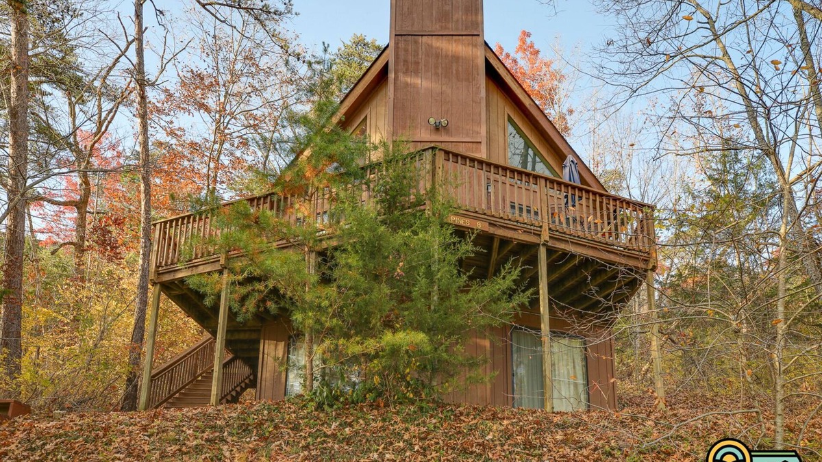 Basye Ski Chalet | Mountain Chalet (#8) - Convenient to local dining | Great view of Resort's lush diving range!
