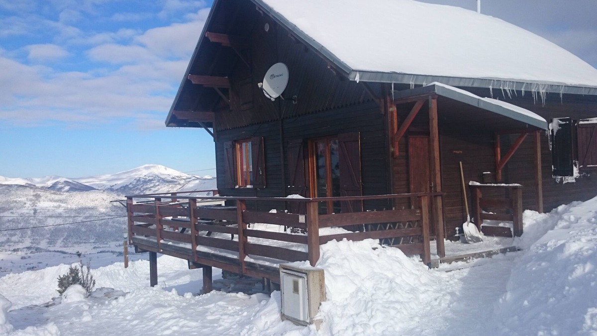 Camurac Ski Chalet | Mountain chalet at the foot of the slopes in Camurac, heart of the Cathar country