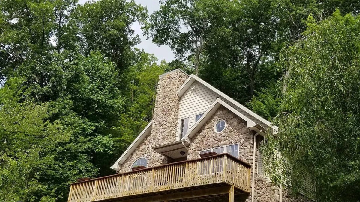 Sybertsville Ski Chalet | Mountain Chalet, wildlife, views, within 5 minutes of everything at Eagle Rock