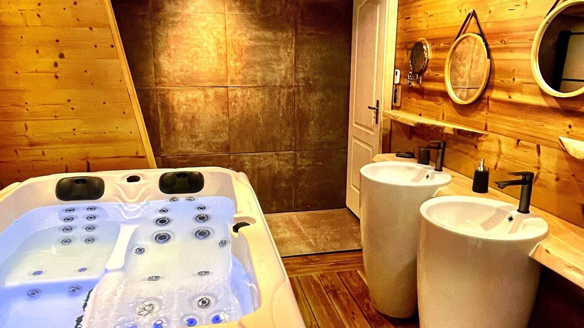 Travexin Apartment | Mountain chalet with SPA