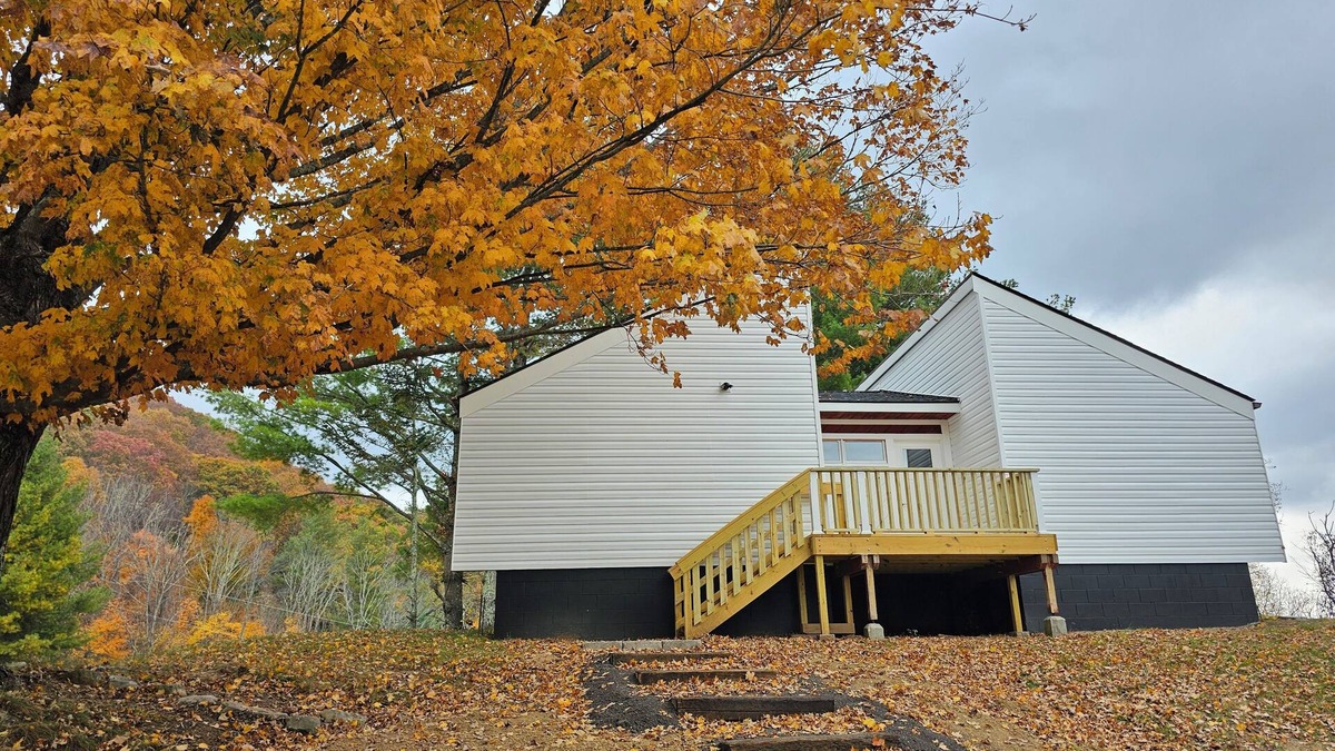 Pembroke House | Mountain Cottage Escape, Fresh Air, Peaceful and Quite