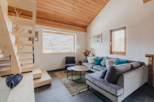 Villar-Saint-Pancrace Apartment | Mountain Escape Briançon views