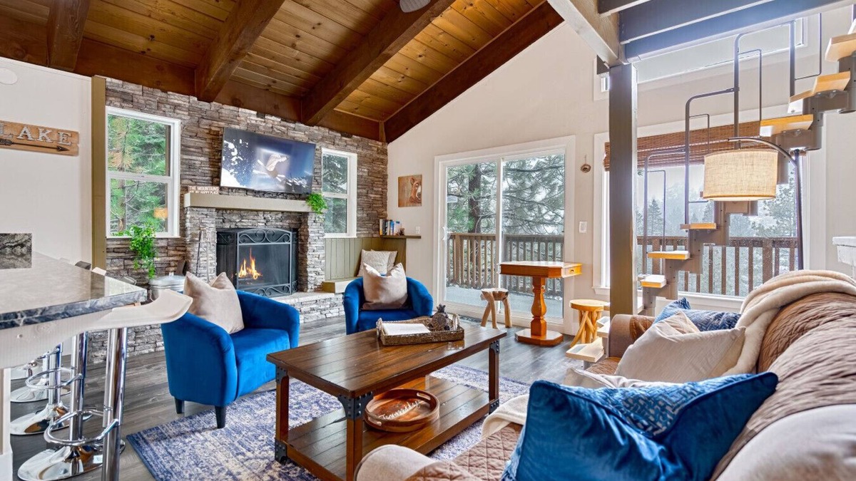 Tahoe Village House | Mountain Escape Near Heavenly Lodge | Sleeps 8