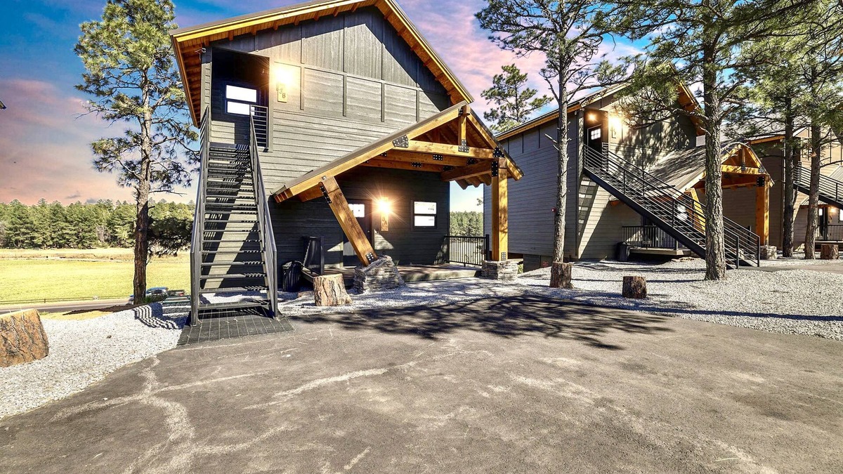 Show Low Cabin | Mountain Escape