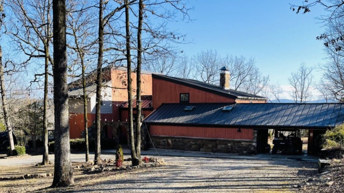 Bates Cabin | Mountain Forest View Lodge