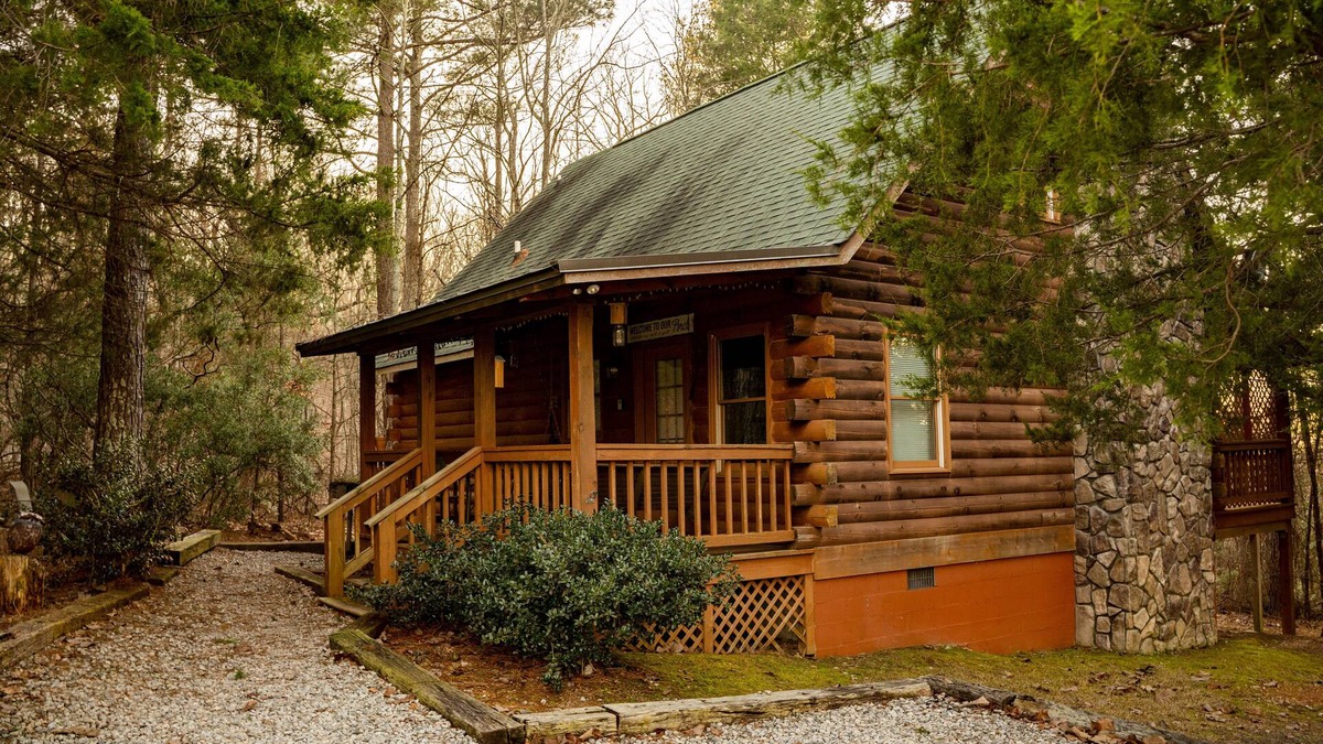 Pine Mountain Cabin | Mountain Getaway!