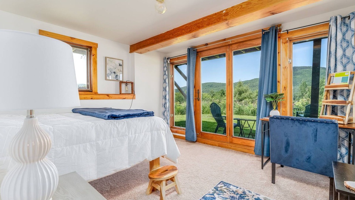 Eastern Vermont House | Mountain Haven - Near Stowe and Lake Elmore + NO Clean Fees