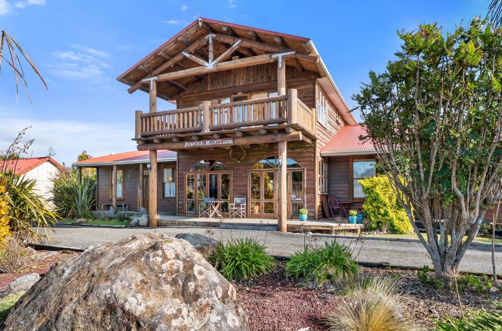 National Park Village Hotel | Mountain Heights Lodge