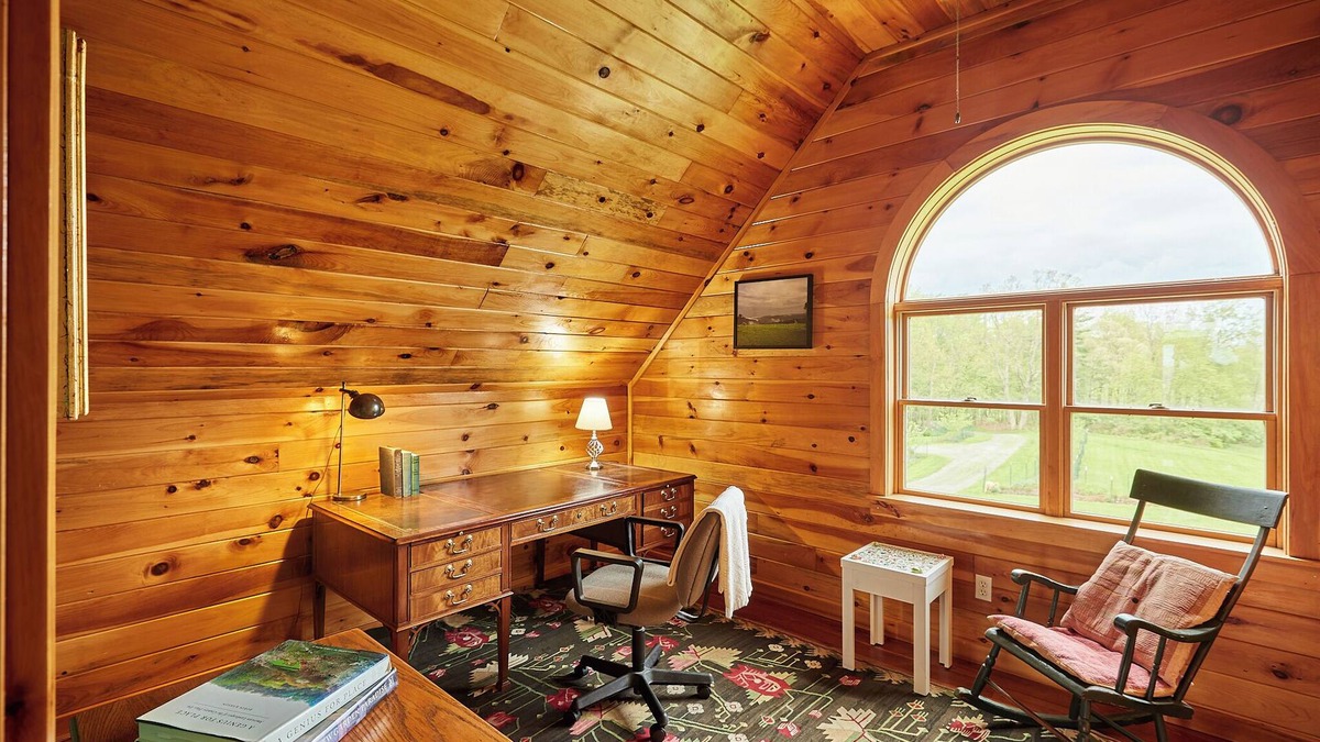 Callicoon House | Mountain House & Cottage at Seminary Hill by AvantStay