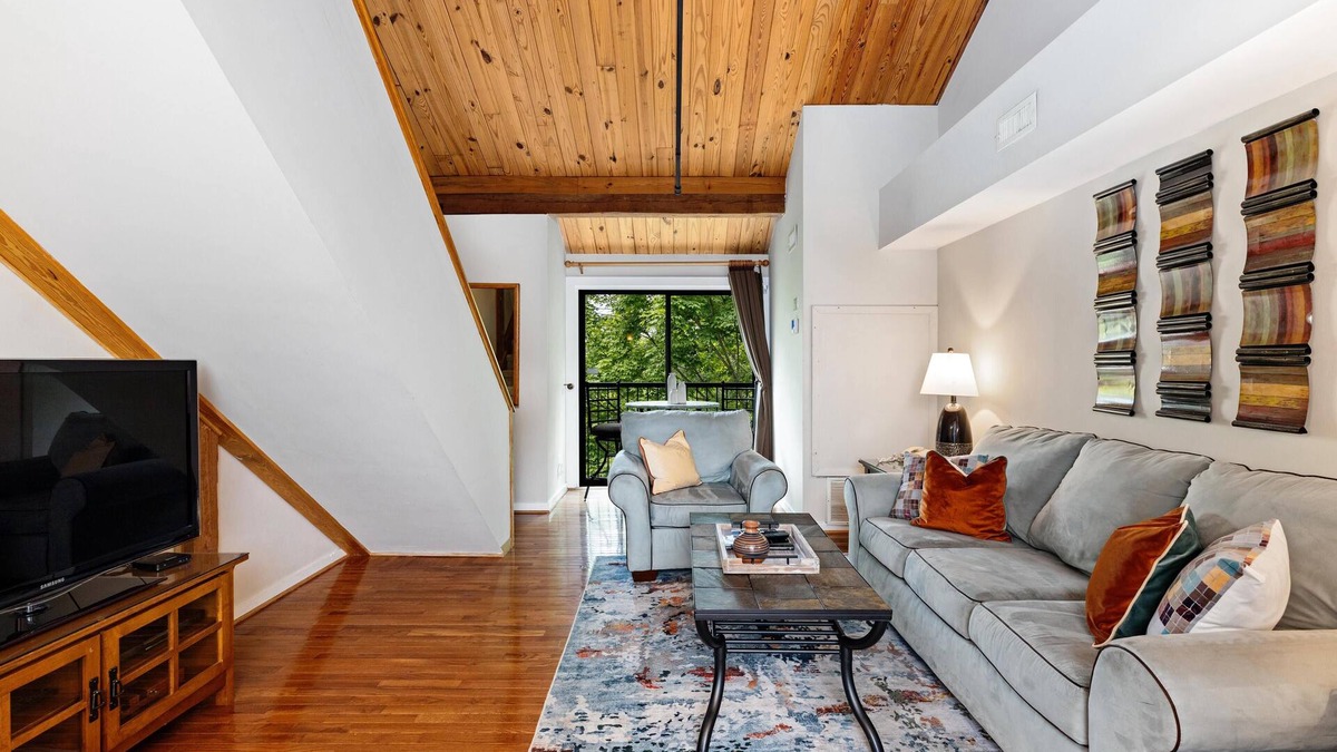 Wintergreen Condo | Mountain Inn Lodge 54 with Wintergreen Advantage