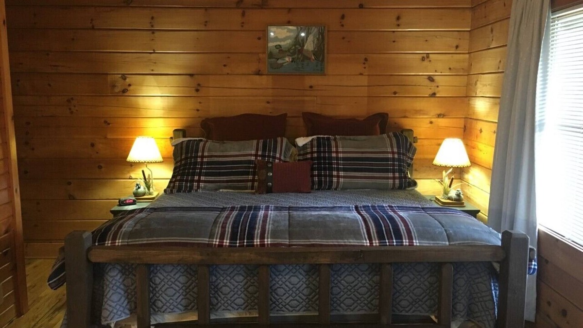 Valley Creek Run House | MOUNTAIN JOY COTTAGES #12 - Feathered Friends