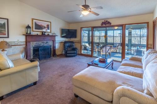 Franklin House | Mountain Joy